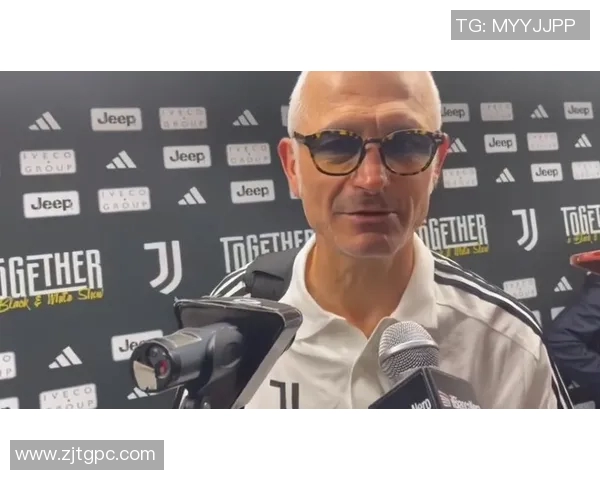 尤文图斯传奇球星拉瓦内利足球卡收藏价值分析与历史意义